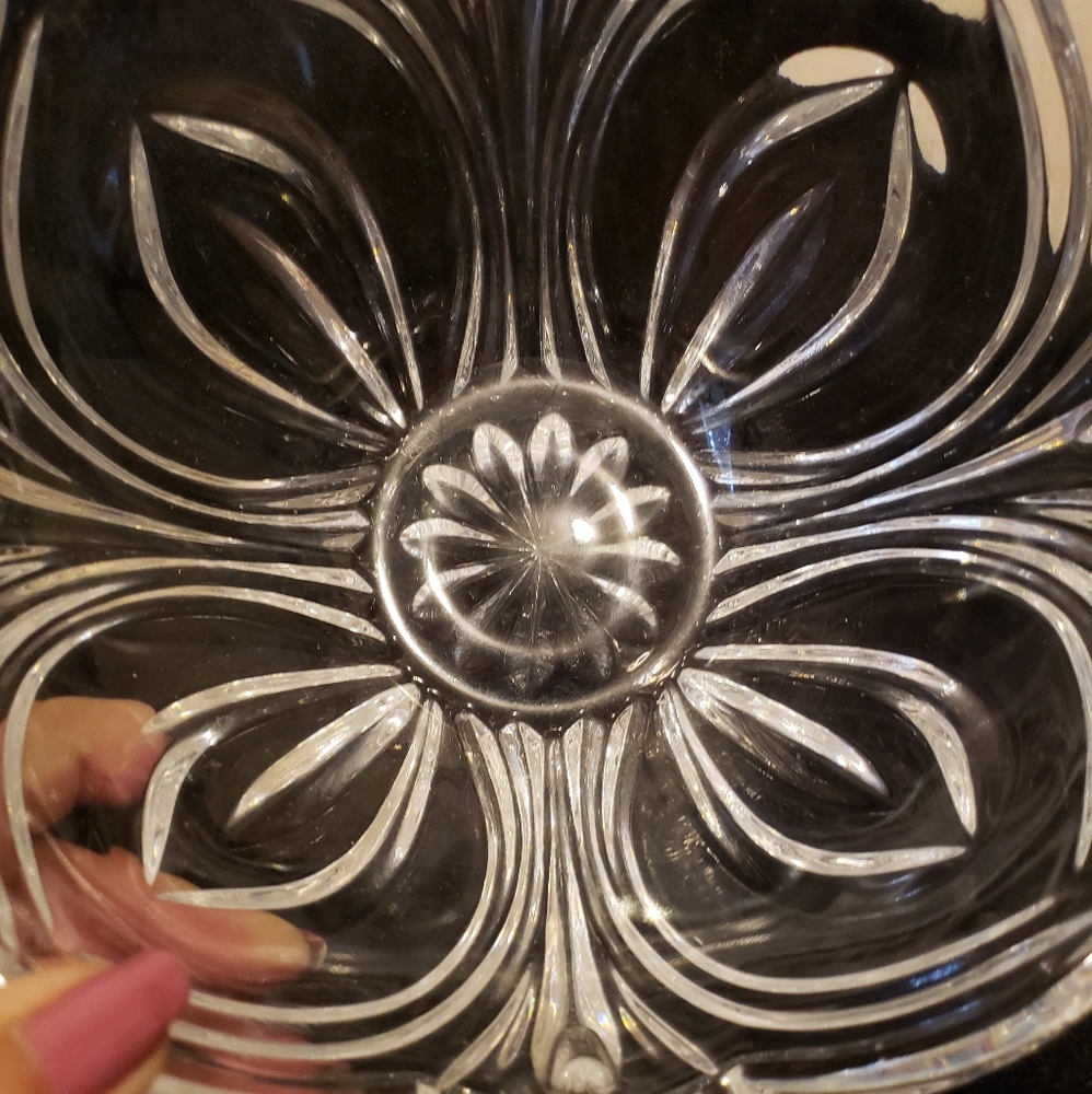 Imperial Crystal Bowl 7 3/4" wide 5" tall